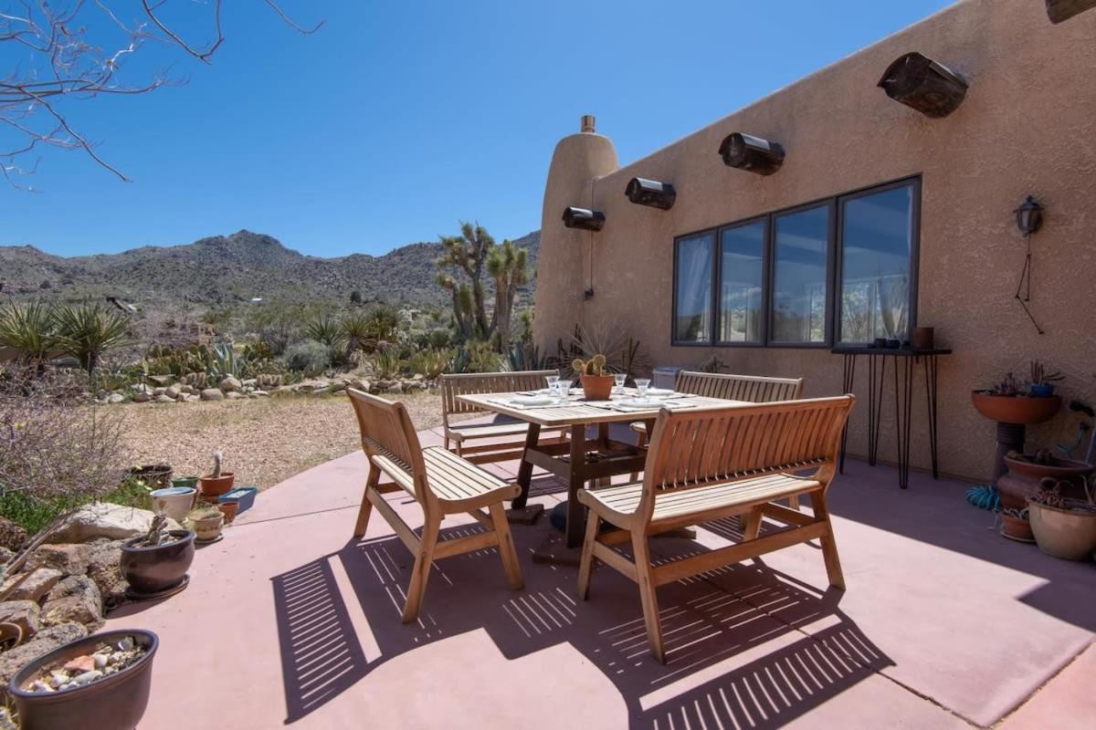 Renovated Lodge - Room 1 With Pool Access Joshua Tree Exterior foto