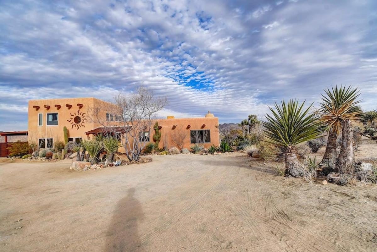 Renovated Lodge - Room 1 With Pool Access Joshua Tree Exterior foto